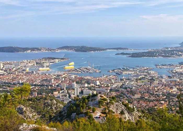 #1 # Place Charmante Toulon